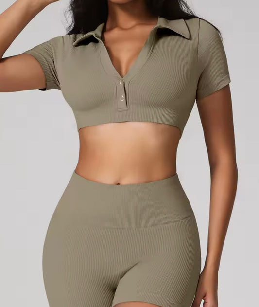 Conjunto deportivo short -Peto